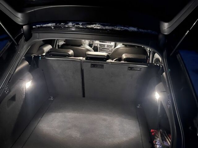 Чорний Ауді А4, об'ємом двигуна 2 л та пробігом 354 тис. км за 10450 $, фото 13 на Automoto.ua