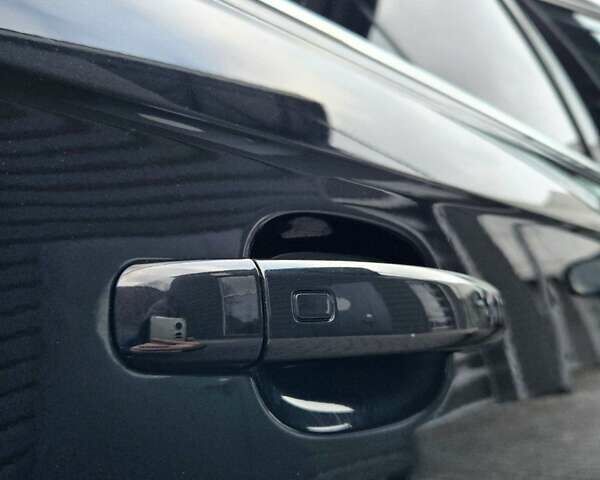 Черный Ауди А4, объемом двигателя 2 л и пробегом 178 тыс. км за 11499 $, фото 67 на Automoto.ua