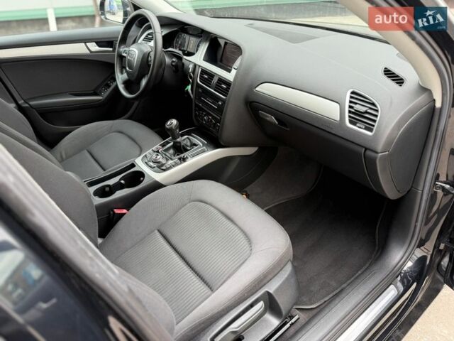 Черный Ауди А4, объемом двигателя 1.8 л и пробегом 216 тыс. км за 9800 $, фото 79 на Automoto.ua