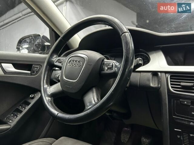 Черный Ауди А4, объемом двигателя 1.97 л и пробегом 300 тыс. км за 9400 $, фото 22 на Automoto.ua