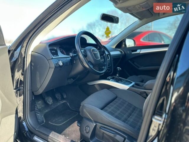 Черный Ауди А4, объемом двигателя 1.8 л и пробегом 193 тыс. км за 8600 $, фото 13 на Automoto.ua