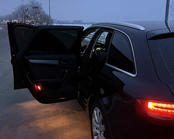 Чорний Ауді А4, об'ємом двигуна 2 л та пробігом 225 тис. км за 10800 $, фото 12 на Automoto.ua