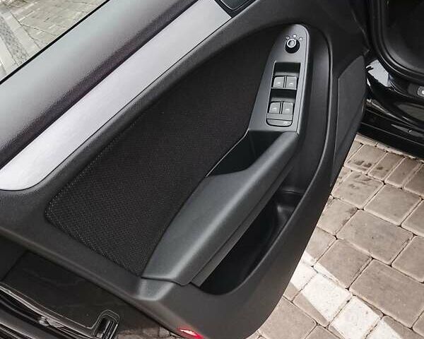 Черный Ауди А4, объемом двигателя 1.98 л и пробегом 250 тыс. км за 9900 $, фото 16 на Automoto.ua