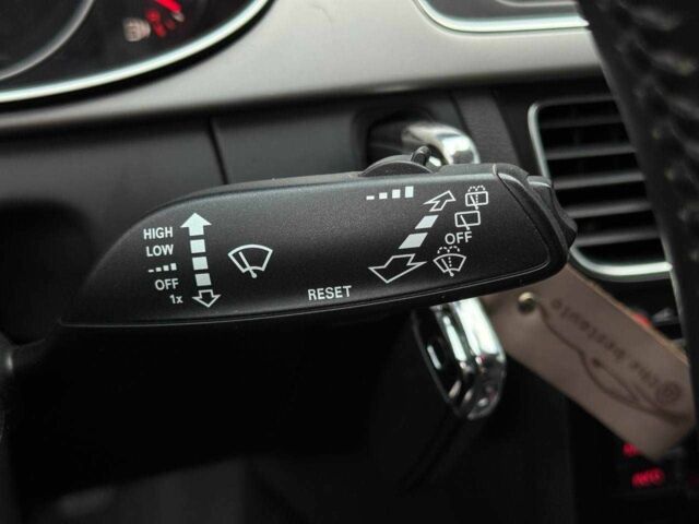 Чорний Ауді А4, об'ємом двигуна 2 л та пробігом 287 тис. км за 10300 $, фото 12 на Automoto.ua