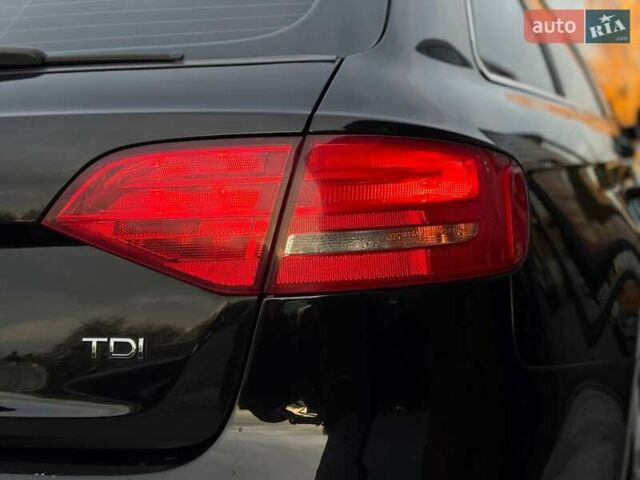 Чорний Ауді А4, об'ємом двигуна 2 л та пробігом 287 тис. км за 10300 $, фото 14 на Automoto.ua