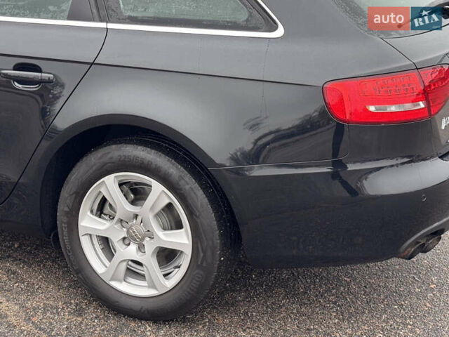 Черный Ауди А4, объемом двигателя 1.8 л и пробегом 255 тыс. км за 9900 $, фото 6 на Automoto.ua