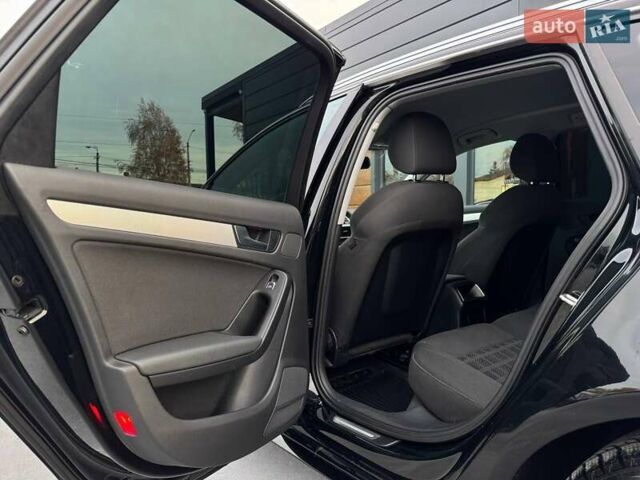 Чорний Ауді А4, об'ємом двигуна 2 л та пробігом 287 тис. км за 10300 $, фото 38 на Automoto.ua