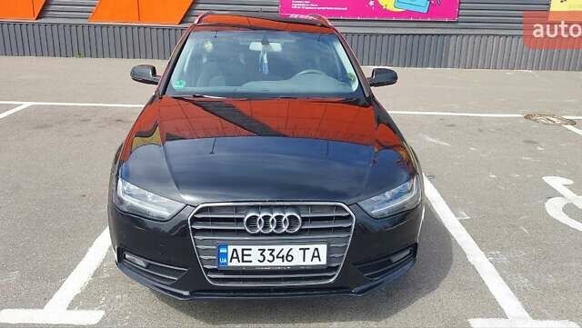 Чорний Ауді А4, об'ємом двигуна 2 л та пробігом 250 тис. км за 10500 $, фото 2 на Automoto.ua