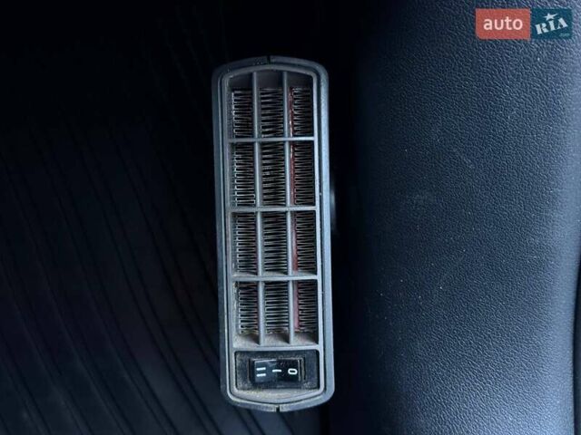 Черный Ауди А4, объемом двигателя 2 л и пробегом 270 тыс. км за 9999 $, фото 58 на Automoto.ua