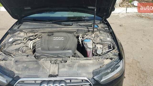 Чорний Ауді А4, об'ємом двигуна 2 л та пробігом 250 тис. км за 10500 $, фото 9 на Automoto.ua
