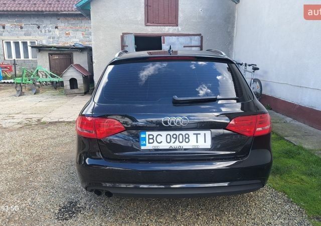 Чорний Ауді А4, об'ємом двигуна 2 л та пробігом 284 тис. км за 11900 $, фото 12 на Automoto.ua
