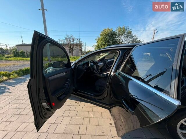 Чорний Ауді А4, об'ємом двигуна 2 л та пробігом 327 тис. км за 12000 $, фото 11 на Automoto.ua
