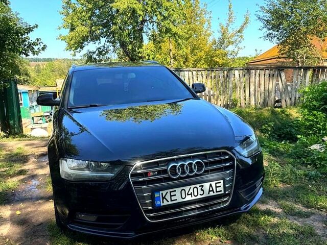 Черный Ауди А4, объемом двигателя 2 л и пробегом 247 тыс. км за 10400 $, фото 1 на Automoto.ua