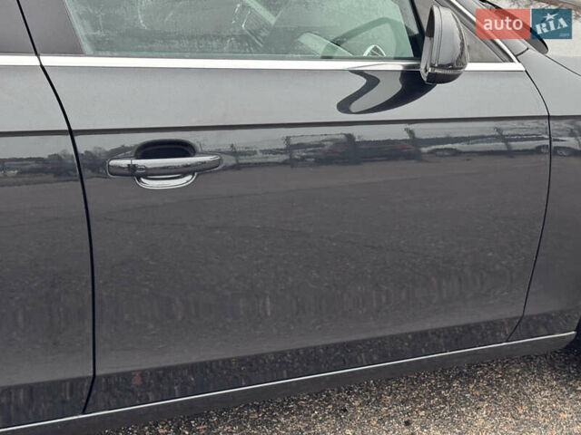 Черный Ауди А4, объемом двигателя 1.8 л и пробегом 255 тыс. км за 9900 $, фото 12 на Automoto.ua