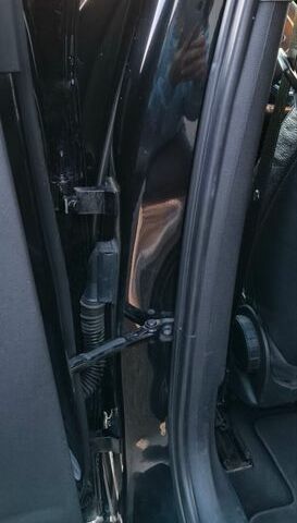 Черный Ауди А4, объемом двигателя 2 л и пробегом 326 тыс. км за 12300 $, фото 29 на Automoto.ua