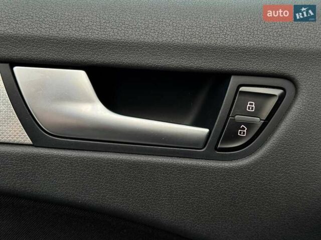 Чорний Ауді А4, об'ємом двигуна 2 л та пробігом 287 тис. км за 10300 $, фото 20 на Automoto.ua