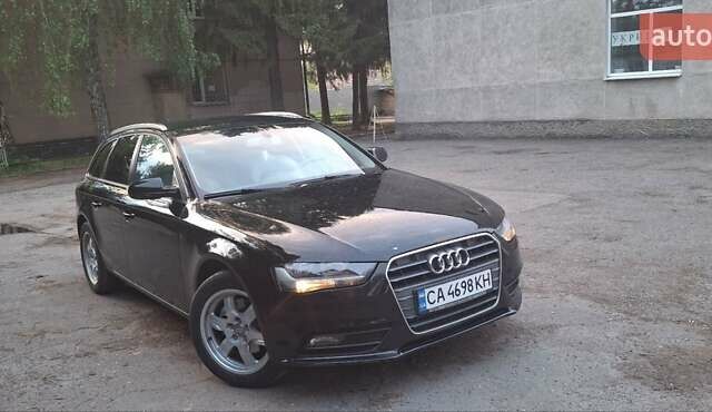 Черный Ауди А4, объемом двигателя 1.98 л и пробегом 256 тыс. км за 12500 $, фото 2 на Automoto.ua