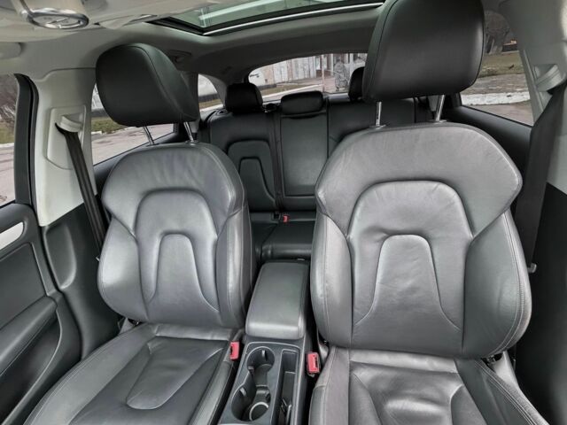 Черный Ауди А4, объемом двигателя 2 л и пробегом 236 тыс. км за 10800 $, фото 2 на Automoto.ua