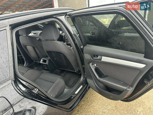 Чорний Ауді А4, об'ємом двигуна 2 л та пробігом 300 тис. км за 10999 $, фото 20 на Automoto.ua