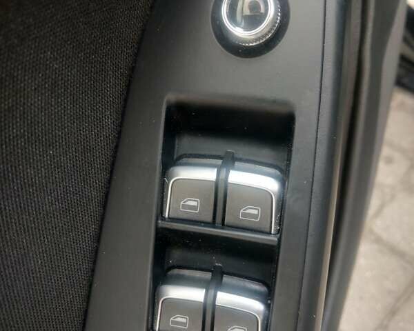 Черный Ауди А4, объемом двигателя 2 л и пробегом 260 тыс. км за 13300 $, фото 21 на Automoto.ua