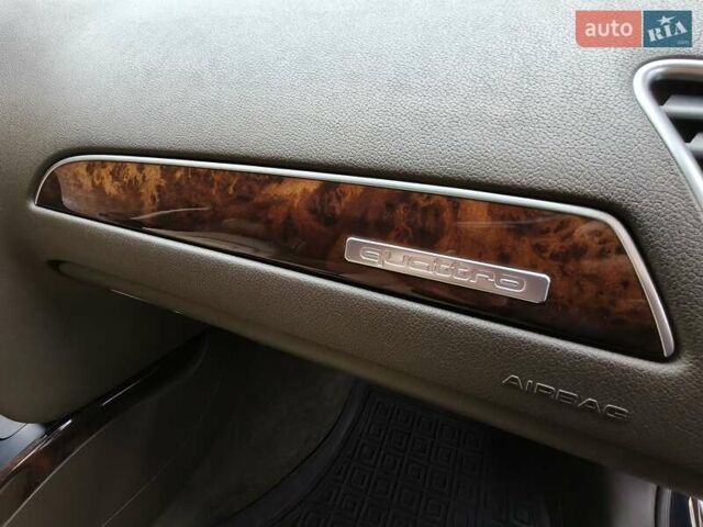 Чорний Ауді А4, об'ємом двигуна 1.98 л та пробігом 203 тис. км за 11500 $, фото 25 на Automoto.ua