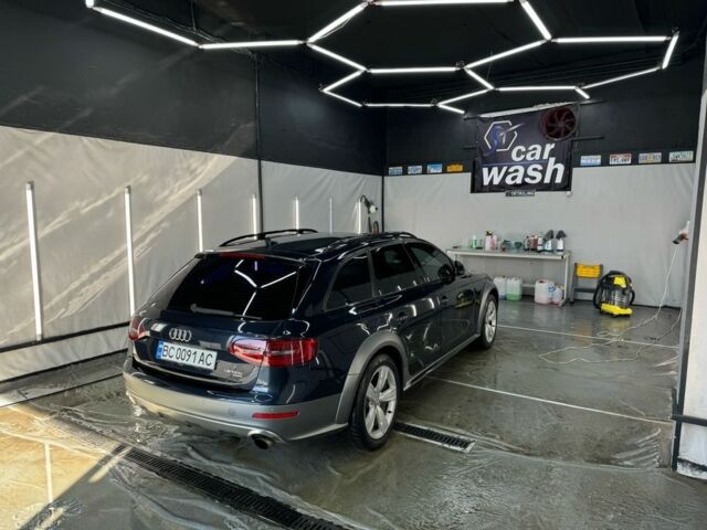 Черный Ауди А4, объемом двигателя 2 л и пробегом 180 тыс. км за 12400 $, фото 1 на Automoto.ua