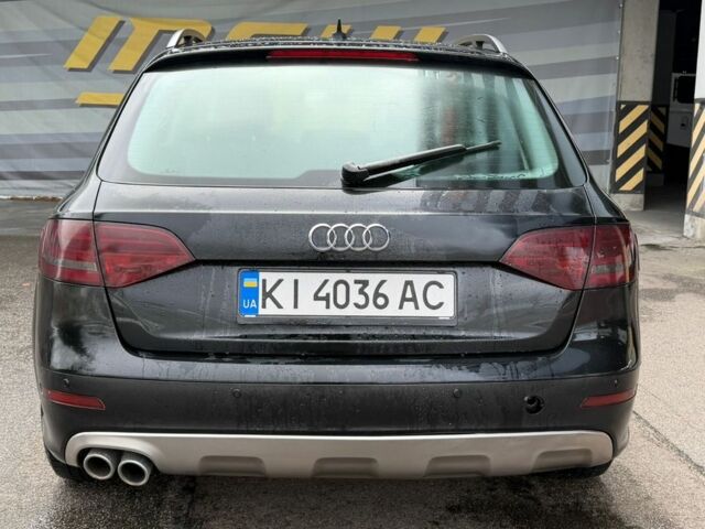 Черный Ауди А4, объемом двигателя 2 л и пробегом 225 тыс. км за 10800 $, фото 2 на Automoto.ua
