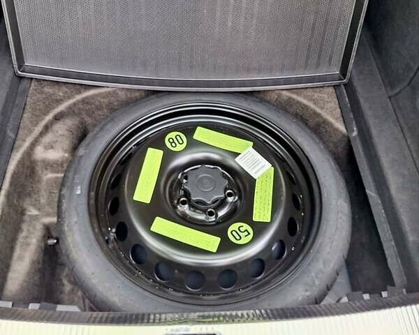 Ауди А4 2013 в Тернополе на Automoto.ua Черный Ауди А4, объемом двигателя 2 л и пробегом 242 тыс. км за 13900 $, фото 22 на Automoto.ua