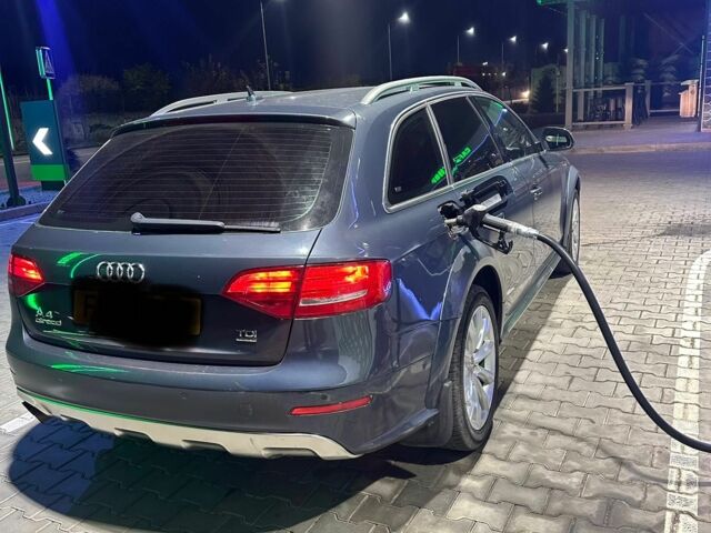 Чорний Ауді А4, об'ємом двигуна 2 л та пробігом 2 тис. км за 6000 $, фото 5 на Automoto.ua