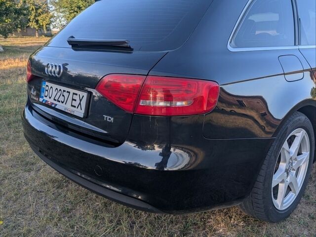 Чорний Ауді А4, об'ємом двигуна 1.97 л та пробігом 294 тис. км за 12200 $, фото 6 на Automoto.ua