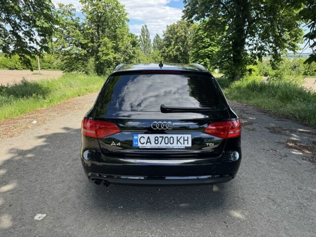 Чорний Ауді А4, об'ємом двигуна 2 л та пробігом 275 тис. км за 11200 $, фото 13 на Automoto.ua
