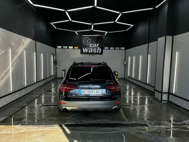 Черный Ауди А4, объемом двигателя 2 л и пробегом 180 тыс. км за 12400 $, фото 4 на Automoto.ua