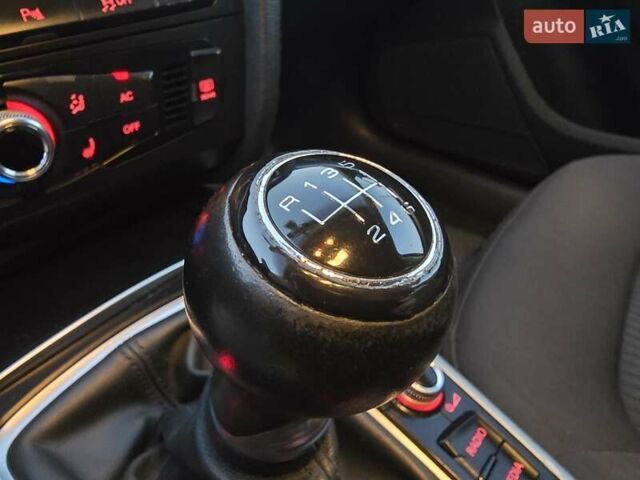 Черный Ауди А4, объемом двигателя 2 л и пробегом 282 тыс. км за 10800 $, фото 65 на Automoto.ua