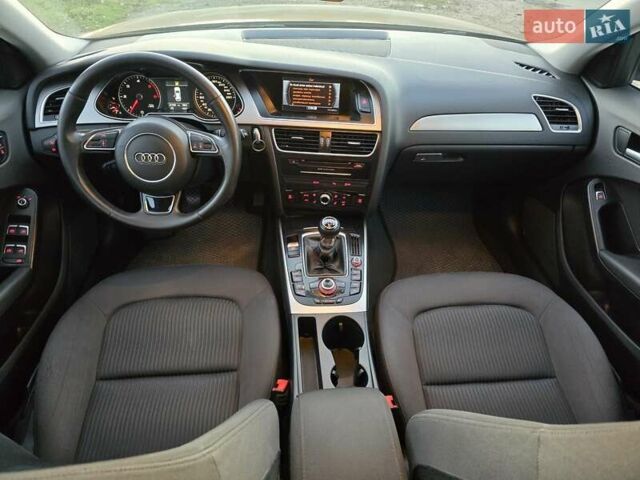 Черный Ауди А4, объемом двигателя 2 л и пробегом 282 тыс. км за 10800 $, фото 12 на Automoto.ua