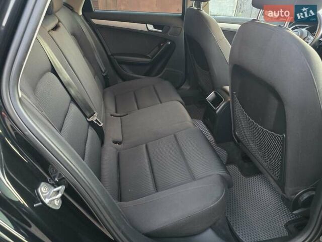 Черный Ауди А4, объемом двигателя 2 л и пробегом 282 тыс. км за 10800 $, фото 28 на Automoto.ua