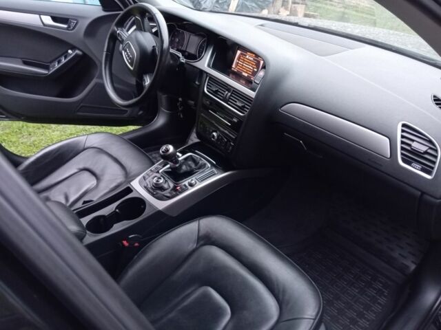 Черный Ауди А4, объемом двигателя 2 л и пробегом 290 тыс. км за 12000 $, фото 6 на Automoto.ua