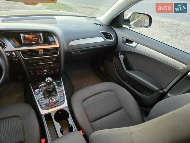 Черный Ауди А4, объемом двигателя 2 л и пробегом 282 тыс. км за 10800 $, фото 14 на Automoto.ua