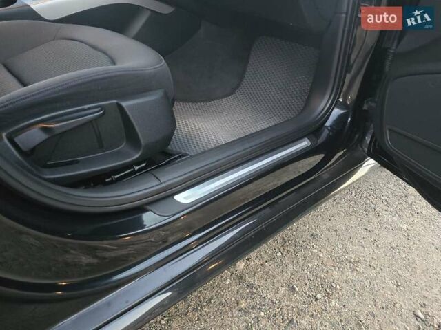 Черный Ауди А4, объемом двигателя 2 л и пробегом 282 тыс. км за 10800 $, фото 34 на Automoto.ua