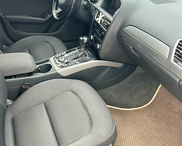 Черный Ауди А4, объемом двигателя 1.78 л и пробегом 230 тыс. км за 12500 $, фото 8 на Automoto.ua