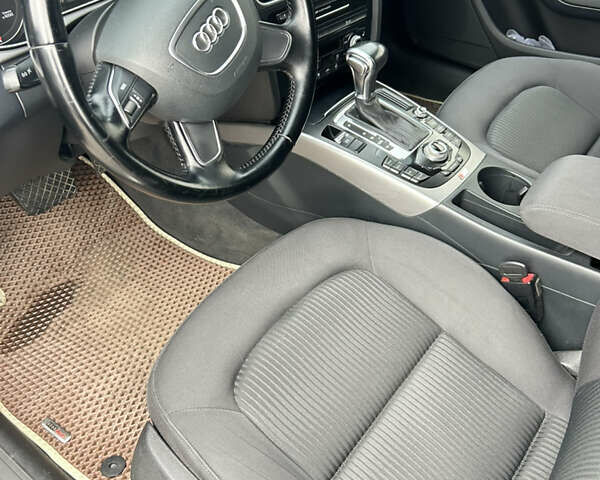 Черный Ауди А4, объемом двигателя 1.78 л и пробегом 230 тыс. км за 12500 $, фото 5 на Automoto.ua