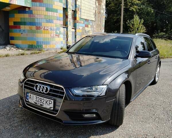 Черный Ауди А4, объемом двигателя 1.8 л и пробегом 270 тыс. км за 12500 $, фото 22 на Automoto.ua