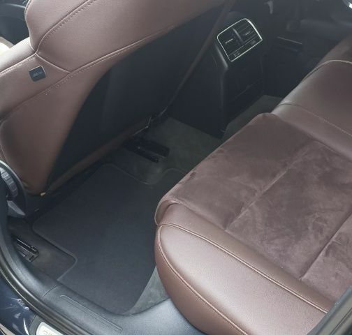 Черный Ауди А4, объемом двигателя 2 л и пробегом 226 тыс. км за 17100 $, фото 5 на Automoto.ua