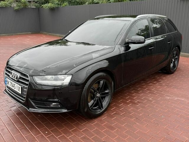 Чорний Ауді А4, об'ємом двигуна 2 л та пробігом 320 тис. км за 12500 $, фото 1 на Automoto.ua