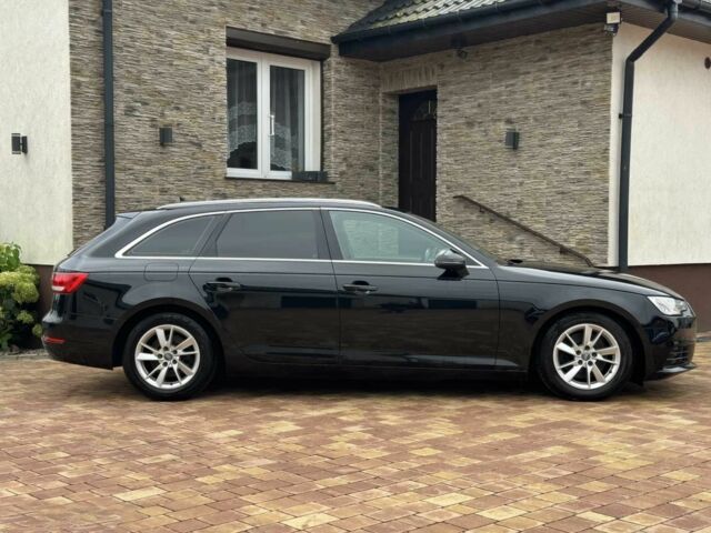 Черный Ауди А4, объемом двигателя 2 л и пробегом 76 тыс. км за 11000 $, фото 2 на Automoto.ua