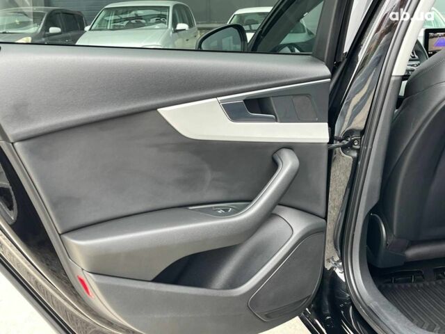 Чорний Ауді А4, об'ємом двигуна 2 л та пробігом 295 тис. км за 16290 $, фото 31 на Automoto.ua