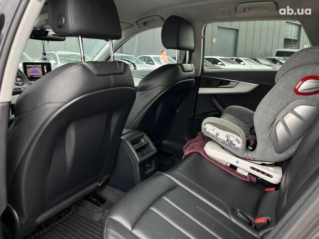 Чорний Ауді А4, об'ємом двигуна 2 л та пробігом 295 тис. км за 16290 $, фото 32 на Automoto.ua