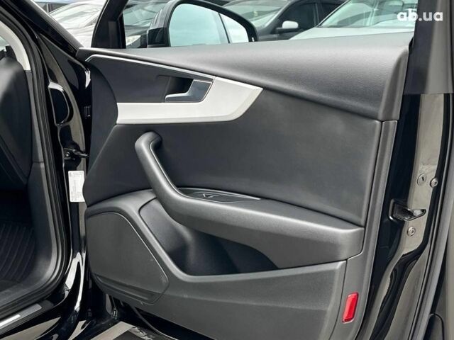 Чорний Ауді А4, об'ємом двигуна 2 л та пробігом 295 тис. км за 16290 $, фото 13 на Automoto.ua