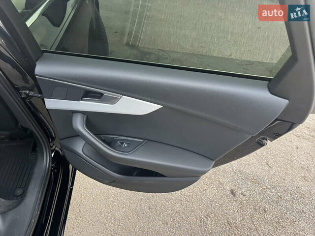 Черный Ауди А4, объемом двигателя 1.97 л и пробегом 162 тыс. км за 19900 $, фото 31 на Automoto.ua