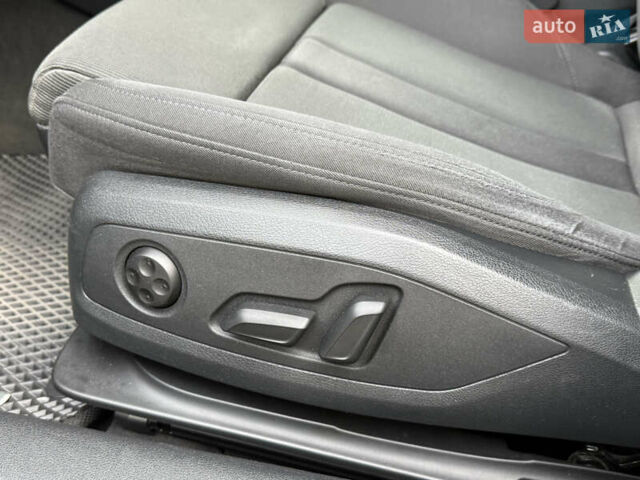 Черный Ауди А4, объемом двигателя 1.97 л и пробегом 229 тыс. км за 18499 $, фото 15 на Automoto.ua