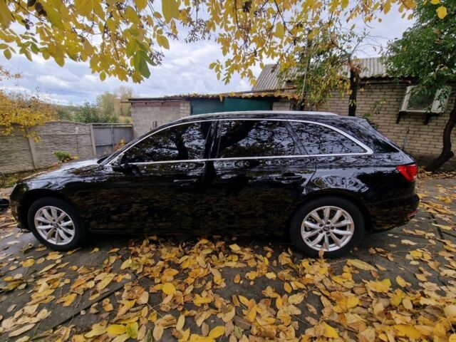 Ауди А4 2017 в Кременчуге на Automoto.ua Черный Ауди А4, объемом двигателя 2 л и пробегом 272 тыс. км за 20000 $, фото 2 на Automoto.ua